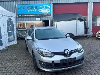 Auto da rottamare Renault Mégane Megane III Grandtour (KZ), Combi 5-drs, 2008 / 2016 1.5 dCi 110 2014/10