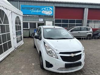 Coche siniestrado Chevrolet Spark Spark (M300), Hatchback, 2010 1.0 16V Bifuel 2012/6