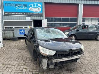 Coche siniestrado Citroën C4 C4 Berline (NC), Hatchback 5-drs, 2009 1.4 16V VTi 2011/10