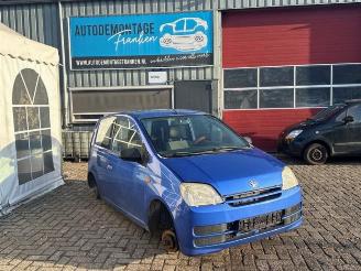 Coche siniestrado Daihatsu Cuore Cuore (L251/271/276), Hatchback, 2003 1.0 12V DVVT 2007/1
