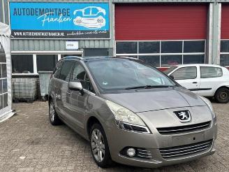 Coche siniestrado Peugeot 5008 5008 I (0A/0E), MPV, 2009 / 2017 1.6 THP 16V 2011/2