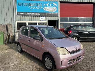 Salvage car Daihatsu Cuore Cuore (L251/271/276), Hatchback, 2003 1.0 12V DVVT 2003/10