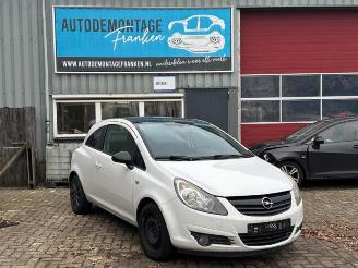 Coche siniestrado Opel Corsa Corsa D, Hatchback, 2006 / 2014 1.4 16V Twinport 2009/9