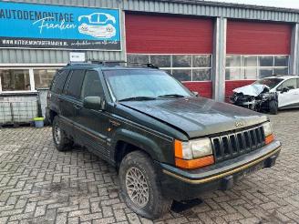 rozbiórka samochody osobowe Jeep Grand-cherokee Grand Cherokee (ZJ), SUV, 1991 / 1999 5.2i V8 1995/3