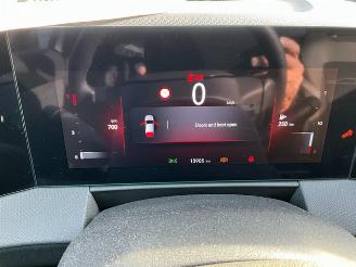 Opel Astra 1.2 Turbo GS picture 9