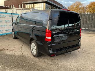 krockskadad bil bedrijf Mercedes Vito 116 KA L3H1 2P 2024/12
