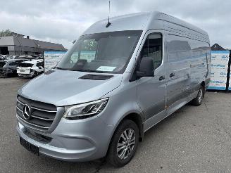  Mercedes Sprinter 317 L3H2 Automaat 3.5t Trekhaakvoorber. | LED | Dubbele Schuifdeur | Camera | Rijdbaar | BPM Vrij! 2024/11
