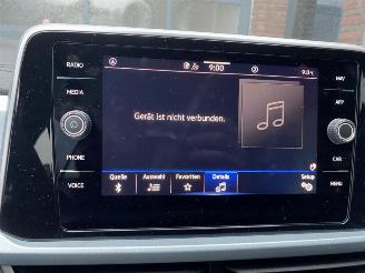 Volkswagen T-Roc Goal picture 27