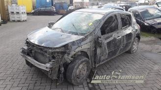 Autoverwertung Renault Clio Clio III (BR/CR), Hatchback, 2005 / 2014 1.5 dCi FAP 2011/5