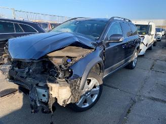 Auto incidentate Volvo Xc-70  2012/6