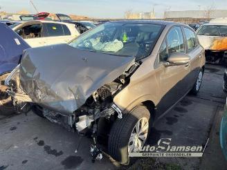 Salvage car Peugeot 208 208 I (CA/CC/CK/CL), Hatchback, 2012 / 2019 1.2 Vti 12V PureTech 82 2013/2