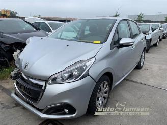 Autoverwertung Peugeot 208 208 I (CA/CC/CK/CL), Hatchback, 2012 / 2019 1.2 Vti 12V PureTech 82 2017/10