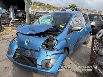Coche siniestrado Renault Twingo Twingo II (CN), Hatchback 3-drs, 2007 / 2014 1.2 16V 2011/6