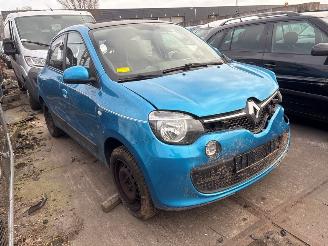 krockskadad bil auto Renault Twingo  2016/1