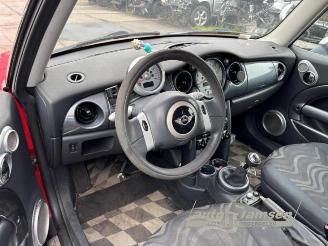 Mini One Mini One/Cooper (R50), Hatchback, 2001 / 2007 1.6 16V One picture 8