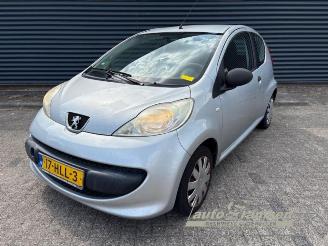 rozbiórka samochody osobowe Peugeot 107 107, Hatchback, 2005 / 2014 1.0 12V 2009/1