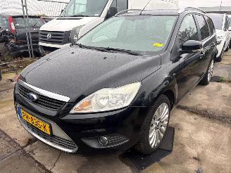 krockskadad bil auto Ford Focus  2009/3