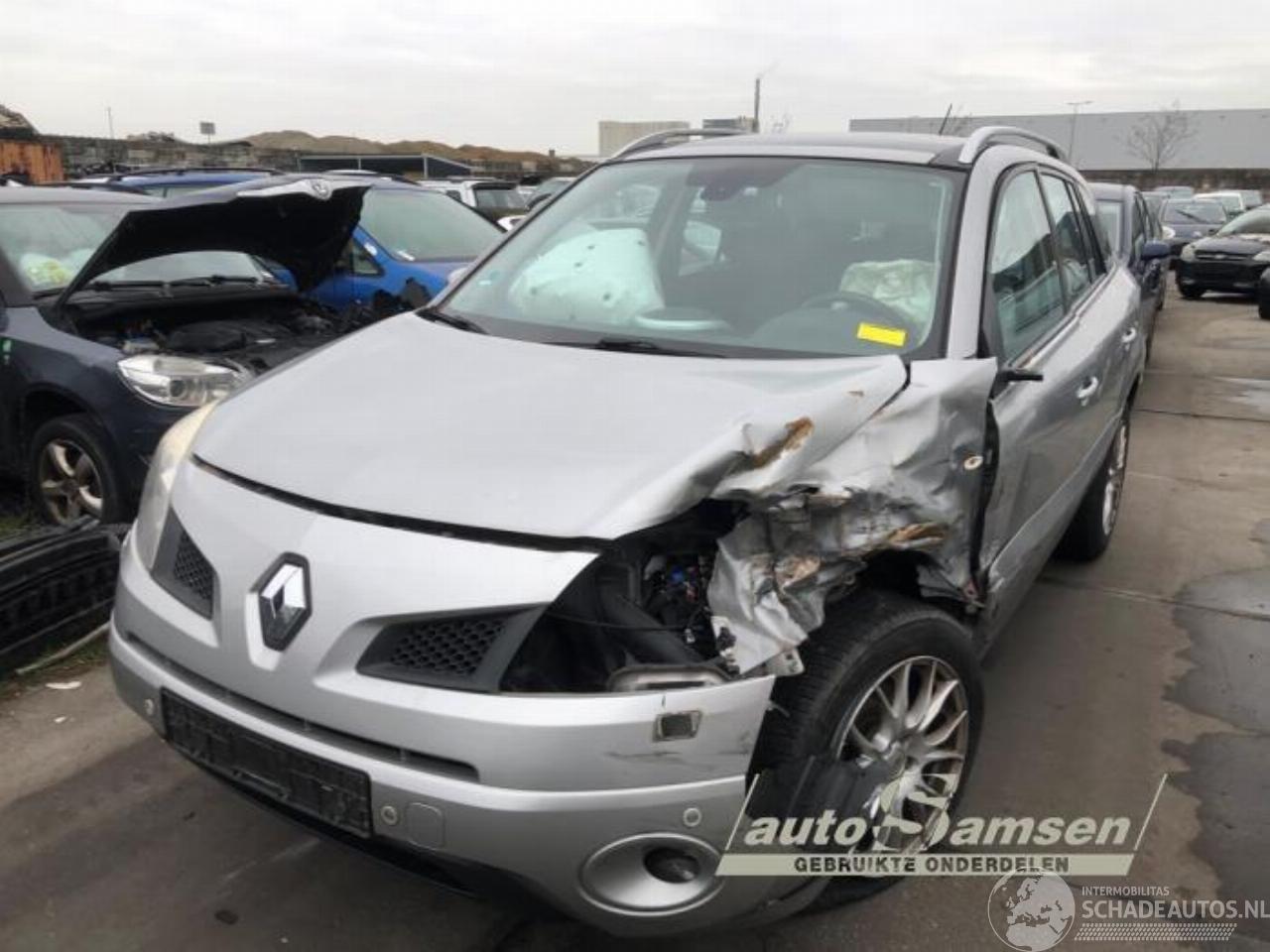 Renault Koleos Koleos I, SUV, 2008 / 2017 2.5 16V