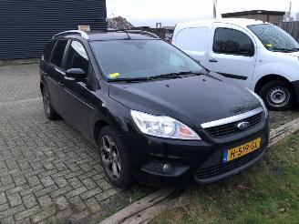 Schadeauto Ford Focus  2010/10