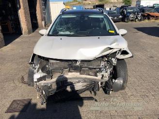 Peugeot 2008 2008 (CU), MPV, 2013 / 2019 1.2 12V e-THP PureTech 110 picture 2