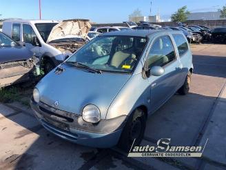 Auto da rottamare Renault Twingo Twingo (C06), Hatchback 3-drs, 1993 / 2007 1.2 16V 2003/9