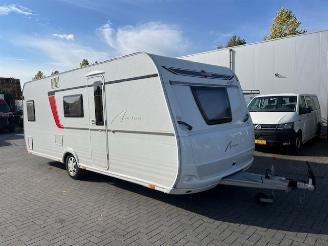 Avarii caravane Burstner  AVERSO 570 TK  STAPELBED RONDZIT 2019/9