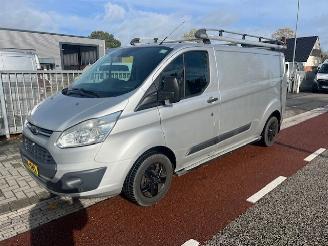 krockskadad bil bedrijf Ford Transit Custom 2.0 TDCI 96KW L2H1 LANG AIRCO KLIMA EURO6 MARGE AUTO! 2016/11