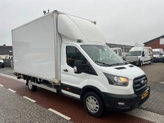 krockskadad bil bedrijf Ford Transit 35 2.0 TDCI 125KW KOFFER LAADKELP LBW KLIMA EURO6 2022/4