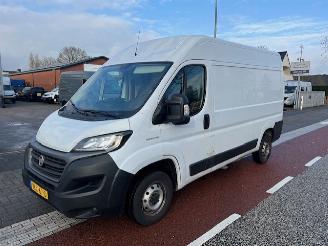skadebil bedrijf Fiat Ducato 2.3 MJ 88KW L2H2 AIRCO KLIMA RADIO EURO6 2021/6