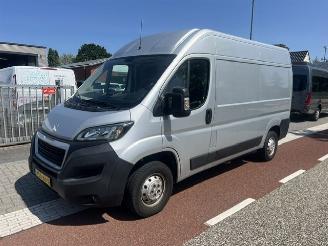 Avarii auto utilitare Peugeot Boxer 2.0 BLUEHDI 120KW L2H2  AIRCO KLIMA EURO6 2019/12