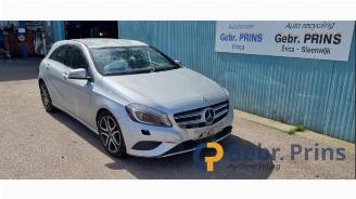 Auto da rottamare Mercedes A-klasse A (W176), Hatchback, 2012 / 2018 1.6 A-180 16V 2013/6