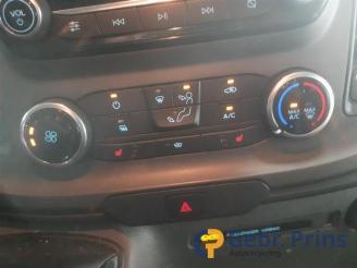 Ford Transit Transit Custom, Bus, 2011 / 2023 2.0 TDCi 16V Eco Blue 105 mHEV picture 13