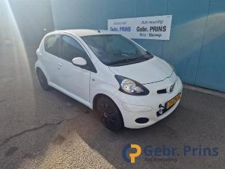 Salvage car Toyota Aygo Aygo (B10), Hatchback, 2005 / 2014 1.0 12V VVT-i 2009/7