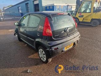 Peugeot 107 107, Hatchback, 2005 / 2014 1.0 12V picture 3