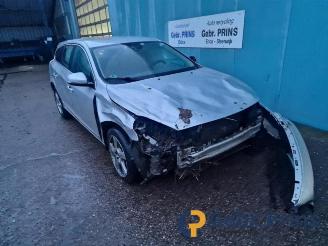 Volvo V-60 V60 I (FW/GW), Combi, 2010 / 2018 2.0 D3 20V picture 4