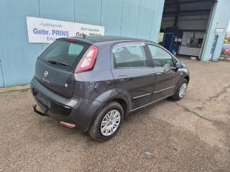 Coche siniestrado Fiat Punto Evo Punto Evo (199), Hatchback, 2009 / 2012 1.3 JTD Multijet 85 16V 2012/1