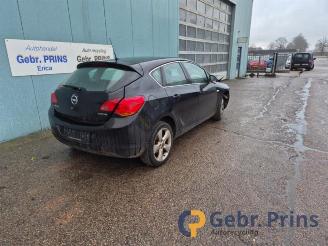 Opel Astra Astra J (PC6/PD6/PE6/PF6), Hatchback 5-drs, 2009 / 2015 1.4 16V ecoFLEX picture 2