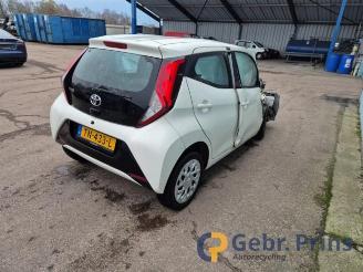 Toyota Aygo Aygo (B40), Hatchback, 2014 1.0 12V VVT-i picture 4