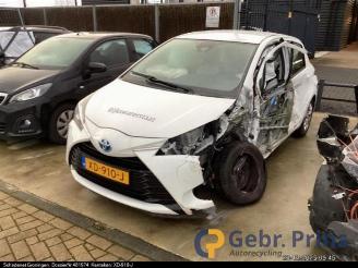 Toyota Yaris Yaris III (P13), Hatchback, 2010 / 2020 1.5 16V Hybrid picture 4