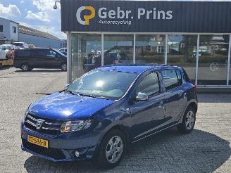 Auto incidentate Dacia Sandero 1.2 16V Hatchback  Benzine 1.149cc 55kW (75pk) FWD 2015/7