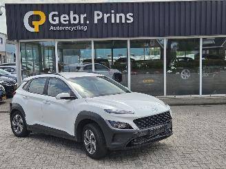 škoda osobní automobily Hyundai Kona 1.6 GDi HEV 16V SUV  Elektrisch Benzine 1.580cc 104kW (141pk) FWD 2021/10