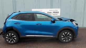 Dezmembrări autoturisme Ford Puma Puma, SUV, 2019 1.0 Ti-VCT EcoBoost mHEV 12V 2022/5
