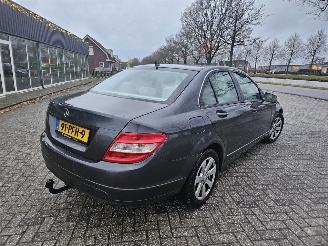 Mercedes C-klasse 2.2 C-180 CDI 16V BlueEFFICIENCY Sedan 4Dr Diesel 2.148cc 88kW (120pk) RWD picture 3