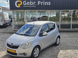 Vaurioauto  passenger cars Opel Agila 1.2 16V MPV  Benzine 1.242cc 69kW (94pk) FWD 2010/12