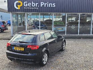 Voiture accidenté Audi A3 SPORTBACK 1.2 TFSI Hatchback 4Dr Benzine 1.197cc 77kW (105pk) 2013/1