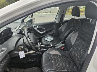 Peugeot 2008 1.2 Vti 12V PureTech 82 MPV  Benzine 1.199cc 60kW (82pk) FWD picture 10