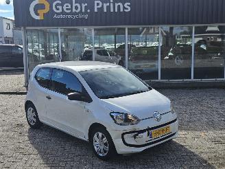skadebil auto Volkswagen Up! 1.0 12V 60 Hatchback  Benzine 999cc 44kW (60pk) FWD 2011-08/2020-08  CHYA1.0 12V 60 Hatchback  Benzine 999cc 44kW (60pk) FWD 2012/3