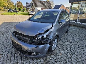 Volkswagen Golf plus 1.6 TDI 16V 105 MPV  Diesel 1.596cc 77kW (105pk) FWD picture 3