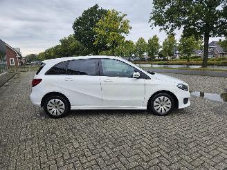 Mercedes B-klasse 2.2 B-220 CDI BlueEFFICIENCY,d 16V Hatchback  Diesel 2.143cc 125kW (170pk) picture 4