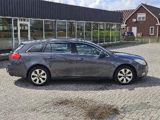 Opel Insignia SPORTS TOURER 1.6 Turbo 16V Ecotec Combi/o  Benzine 1.598cc 132kW (179pk) FWD picture 2